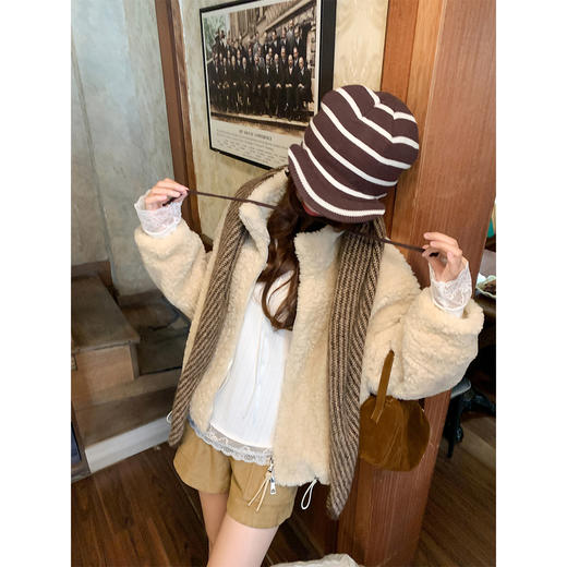 <曾小咸推荐>现货秒杀 ！微信超特价！ 韩系咖色高腰短裤 日常159.99 立减70 秒杀89.99！！ 商品图1