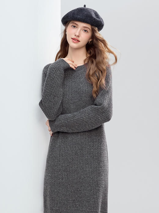 【百图lulu定制】【蕾丝连衣裙】 设计感蕾丝拼接毛衣连衣裙女2025年冬季新款显瘦直筒裙 商品图11