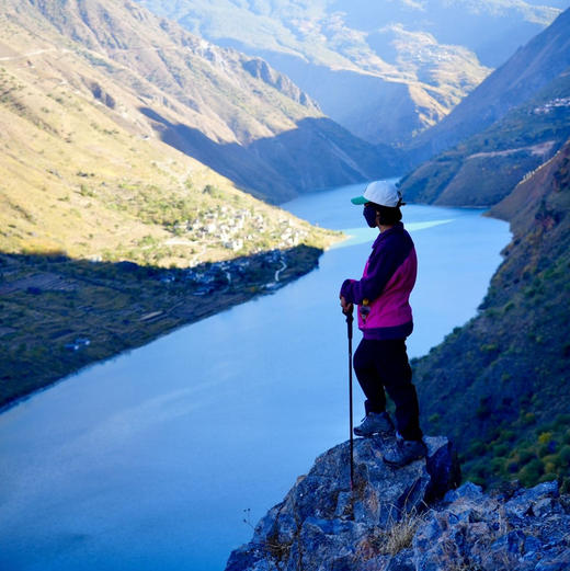 云南 | 1.10-1.11丽江太子关2天1晚，宝山石头城/岩可古道徒步/入门级徒步，丽江往返，领略山河壮美，山高水阔！趣野星球摄影师带队小团！ 商品图5