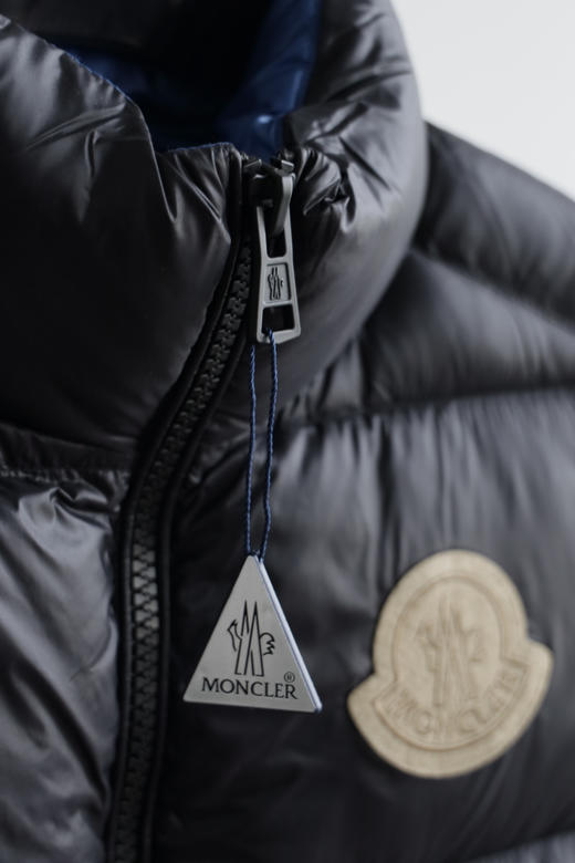 萌口 m0nc1er Sum1do 蓝胖子鹅绒马甲 BX075 商品图5