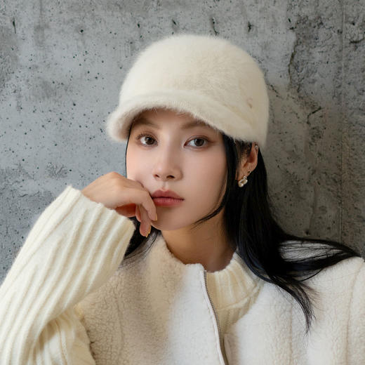 疯帽子 25秋冬安哥拉兔毛鸭舌帽 毛绒甜美可爱棒球帽逛街百搭帽子 商品图3