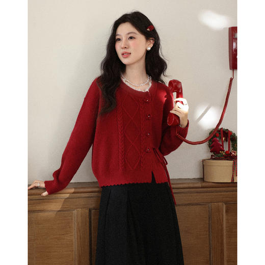 鹿向南「糖渍玫瑰」慵懒风复古红色毛衣外套女秋冬高级感针织开衫 商品图0