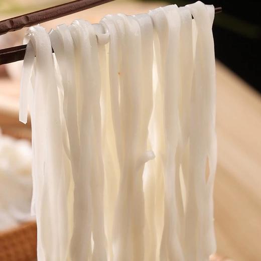 潮汕鲜粿条 |【送沙茶酱+蒜头酥】 配料干净无添加 煮炒拌蒸皆宜 软糯弹滑 还原潮汕人记忆中的家乡味道 商品图1