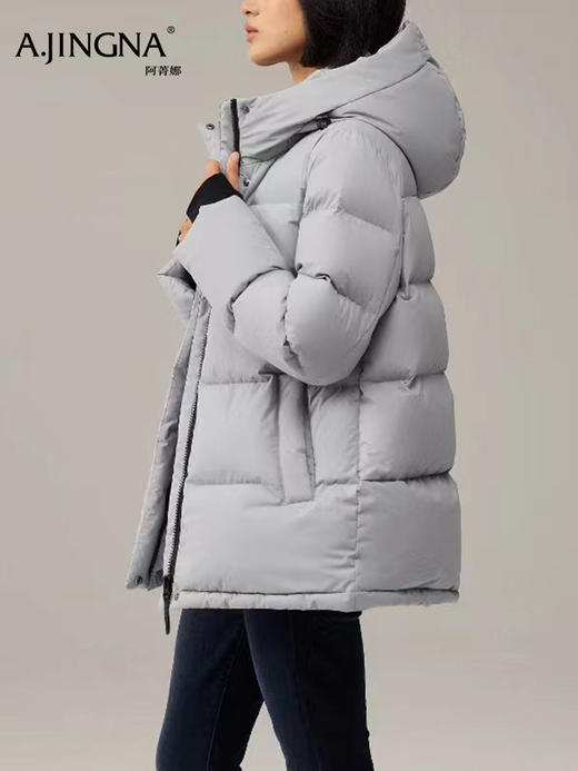 【连帽加厚】阿菁娜冬季新款通勤舒适羽绒服连帽加厚防风宽松版型F30D216032 商品图4