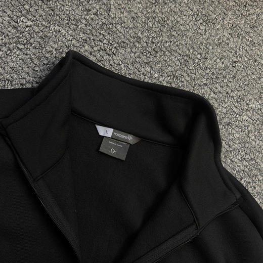 海外原版老人头正单 户外半拉链中间层抓绒上衣 吸湿保暖透气 正儿八经的p绒 超轻，只有黑色一个色S到XXL 商品图5