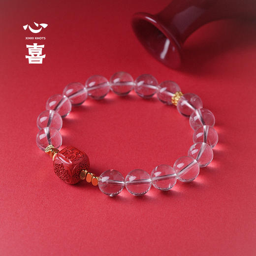【诸事欢喜】【马年太岁符】 钻石世家X心喜 马上好运系列 马年太岁符白水晶手串  马年太岁符 六面吉文  朱砂骰子 疗愈白水晶【结缘定制、无质量问题不支持退换货】预计3-5天发货 商品图3