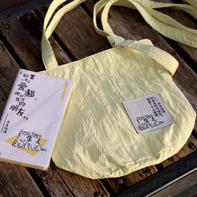 【升级款】自研文创《作家与猫》--水桶包