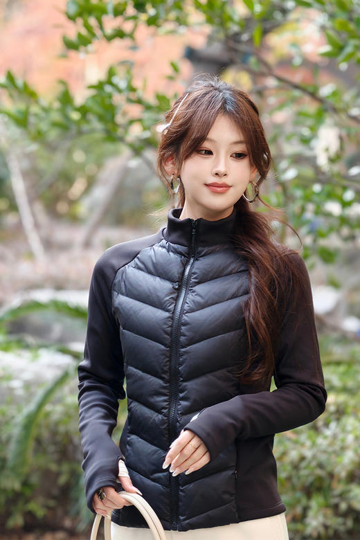 逸红颜明月优选 #LULU 95白鹅绒运动羽绒服【轻羽绒】显瘦保暖黑科技，石墨烯蓄热·防泼水裸感 商品图0
