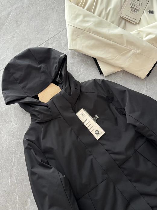 D121635冬季小树女士防风防泼水轻量连帽立领款羽绒服 商品图3