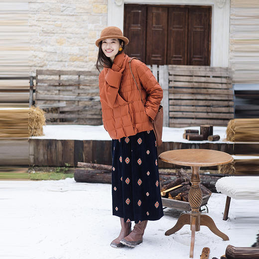 绽放860朵/绣花灯长半裙·棉灯芯绒几何刺绣双层加厚版长半裙新款 商品图1