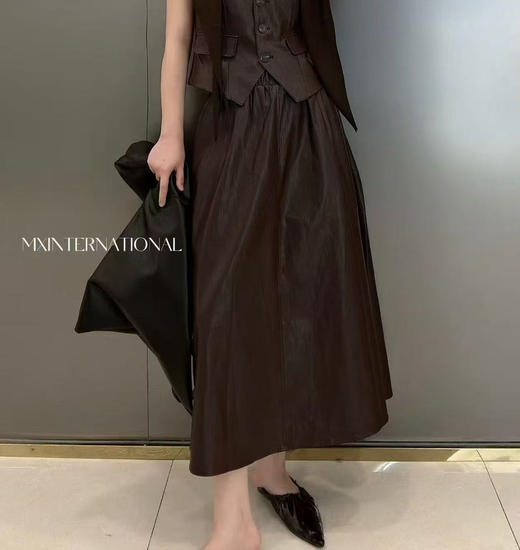 原单潮牌蛋白皮裙（裙长大约85cm左右）只有黑色❗️❗️❗️ 商品图1