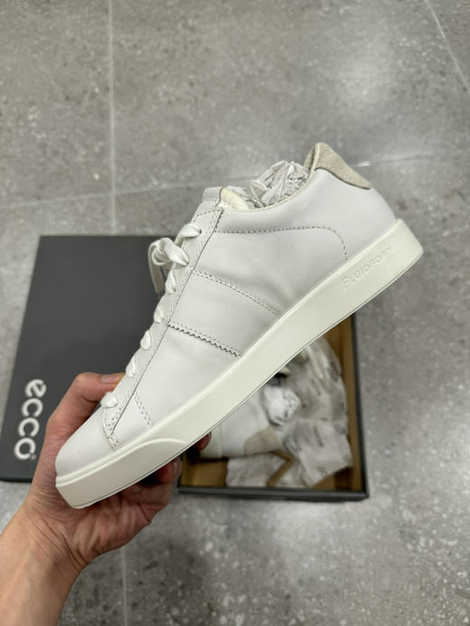 正品 ecco爱步 街头轻巧系列 皮革 舒适轻便休闲 低帮 时尚板鞋 女款 白色 全新原盒 尺码37码0449 商品图2