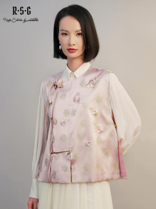 郭培成衣RSG2025秋冬新款新中式芙蓉花刺绣斜襟马甲 商品图3