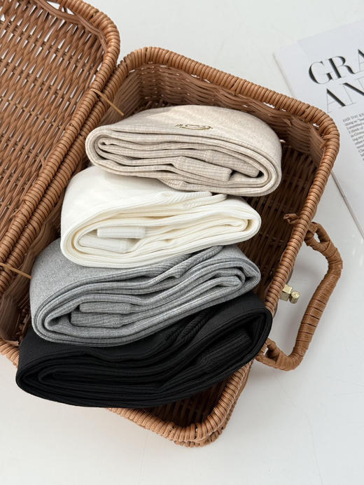 舒适贴合不紧绷~质感超棒【柠檬舒品·素色徽章连袜裤NK1276】💰29.9一条❗有女儿的一定要买！吸湿透气，耐穿耐洗 里层无骨车缝线，穿着舒适不刺痒 商品图1