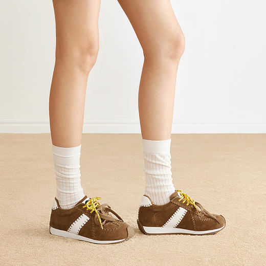 【上新】千百度复古双鞋带时尚休闲鞋女2026春季新款德训鞋运动鞋A26180721 商品图2