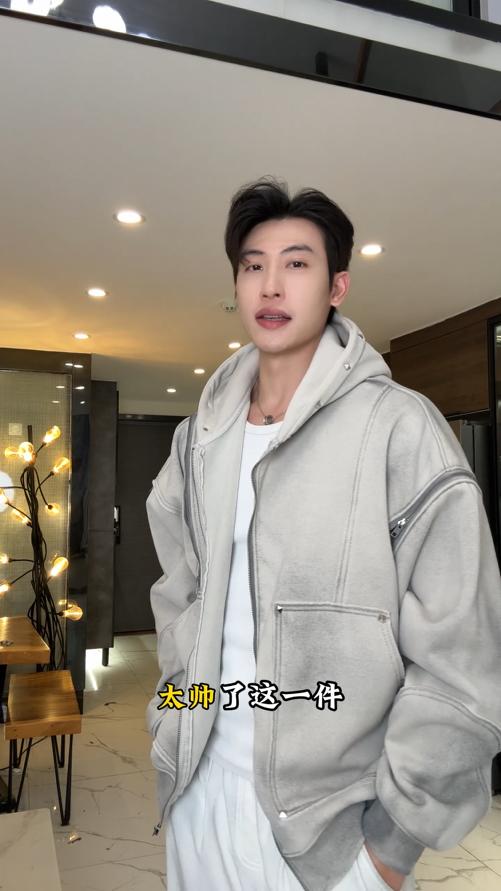 F7078SDSA男士秋冬新款痞帅男装美式重磅设计喷漆做旧连帽卫衣宽松百搭 商品图0