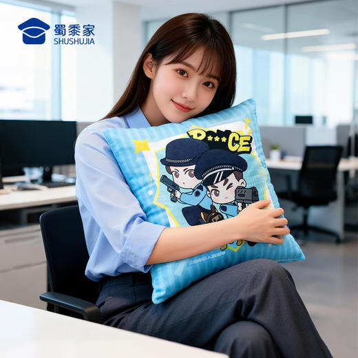 【实付满199送钥匙扣】【110小J抱枕】创意卡通抱枕被子办公日用靠枕靠垫一枕多用 商品图6