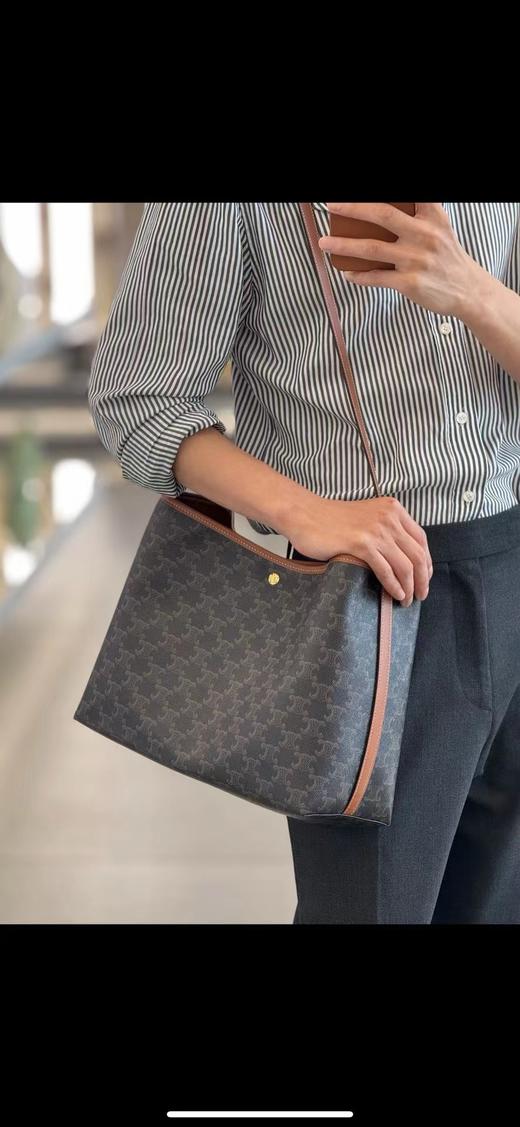 D121650秋冬新款超软超轻便极简设计托特包单肩手提包 商品图5