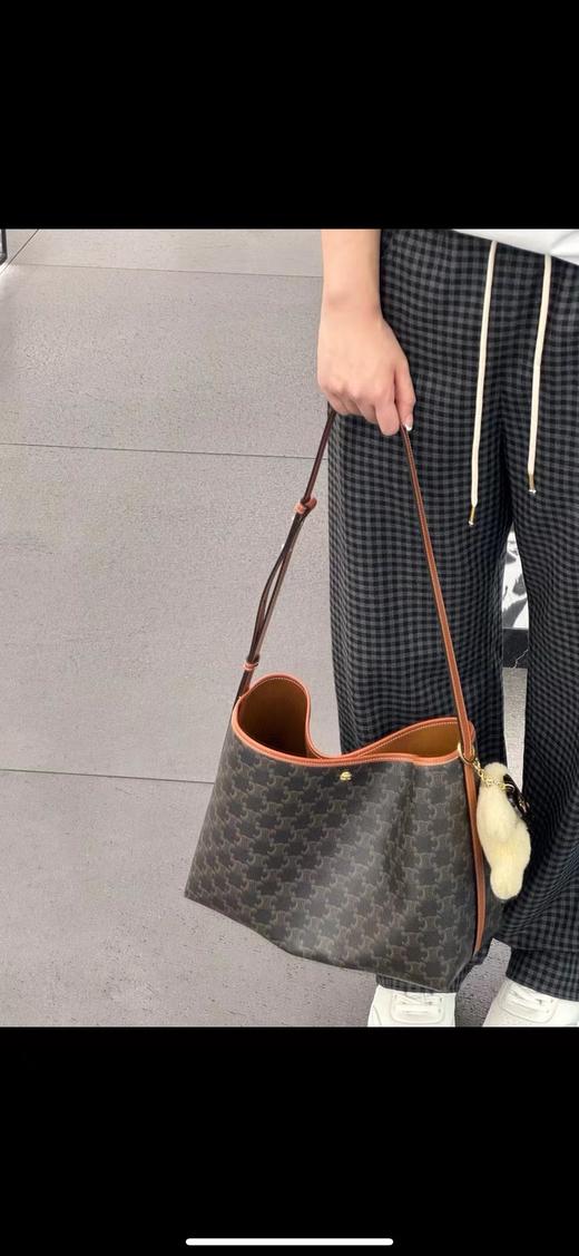 D121650秋冬新款超软超轻便极简设计托特包单肩手提包 商品图6