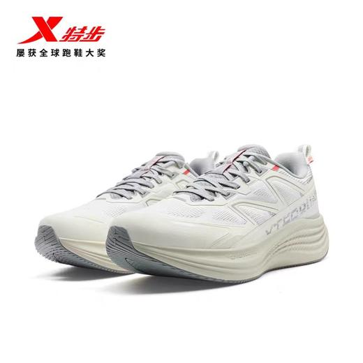 特步运动鞋 商品图0