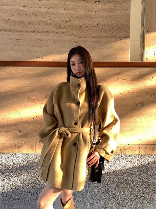 【LEOS VITI赫本风毛呢大衣】添加了羊毛的呢子大衣，上身韩系大女主气场，高级感无需多言🔥秋冬必入气质款~-AJYX 商品图9