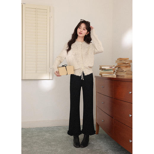 鹿向南【1220/20:00新品前1小时7折限量100件】黑色加厚牛仔裤 商品图2