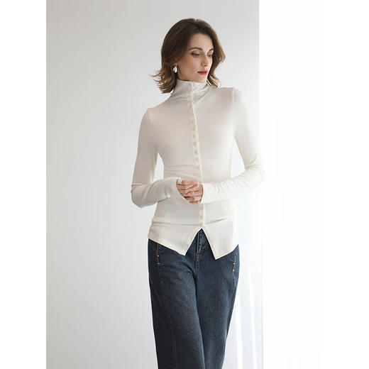 COCOBELLA两穿针织开衫女抗静电吸湿发热白色打底衫TS3215-2 商品图3