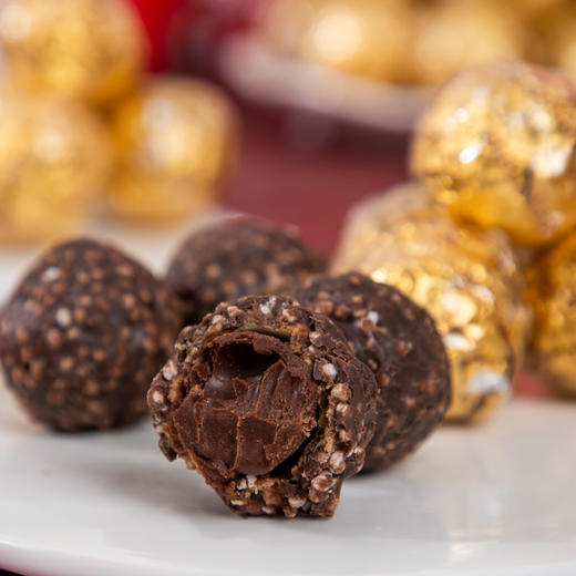 25年圣诞限定款德芙&金莎巧克力礼盒 赠礼袋 商品图6