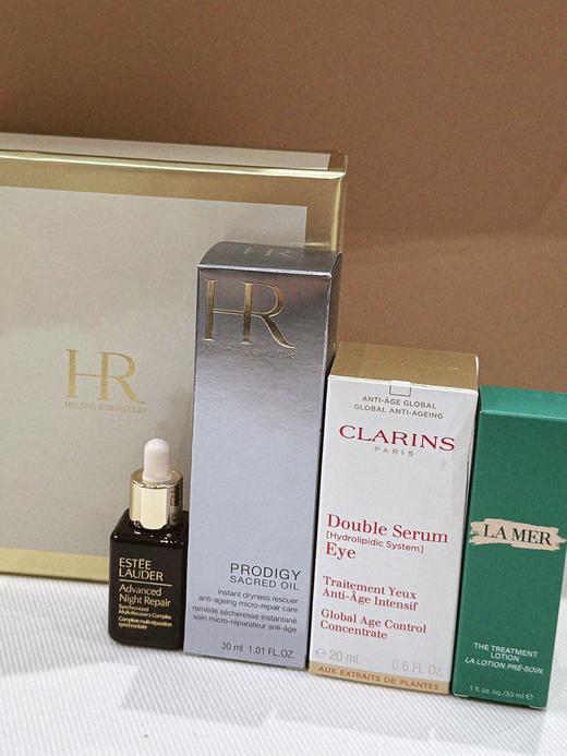 【香港仓】礼盒 赫莲娜金萃油30ml+海蓝之谜精粹水30ml+娇韵诗双萃眼部精华20ml+雅诗兰黛滴管小棕瓶15ml（效期到：2027年9月后） 商品图0