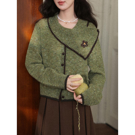 鹿向南【1220/20:00新品前1小时7折限量100件】复古绿毛衣 商品图3