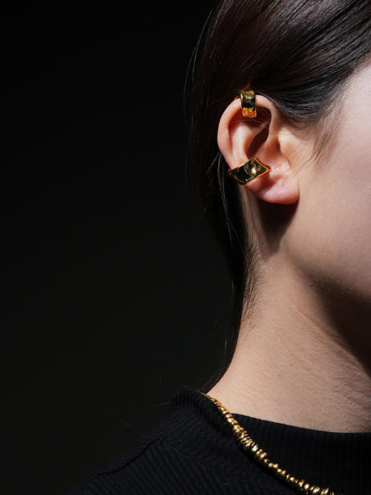 北京仓｜Goossens Paris-Lutèce-金色 纹理 锤纹 耳骨夹［法国设计师］ 商品图0