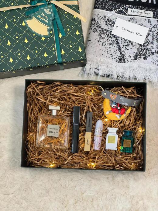 D121694新一代表白利器幸福感爆棚围巾香水礼盒 商品图7