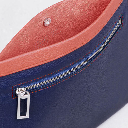 【Camille Fournet】湛蓝色牛皮扁平袋 商品图4