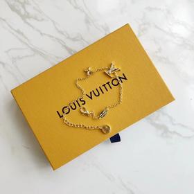 D121659百搭显白长度可调节四叶草字母镶钻手链