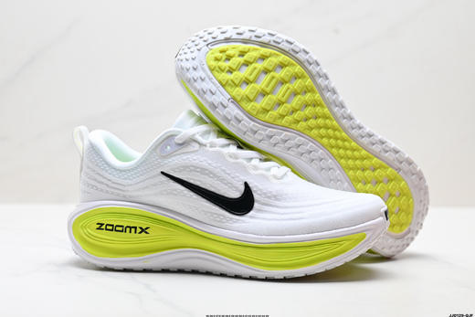 耐克NIKE VOMERO PLUS减震防滑低帮跑步鞋HV8154-106男女鞋 商品图4