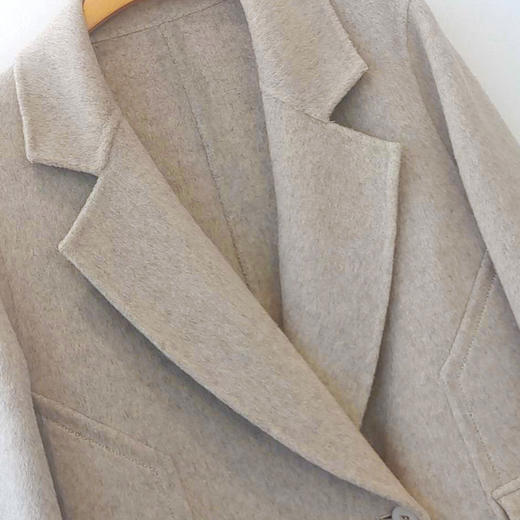 VIVIAN LIU薇薇安刘A2559317秋女装新款收腰翻领中长款大衣 商品图3