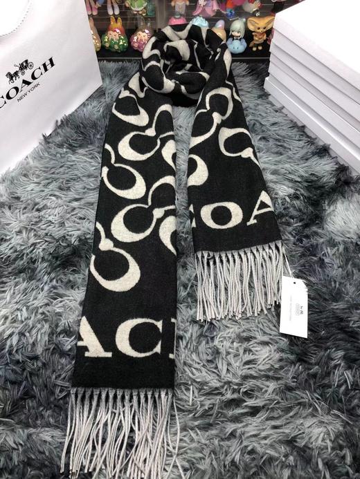 D121666围巾披肩两用字母满印流苏双面围巾 商品图0