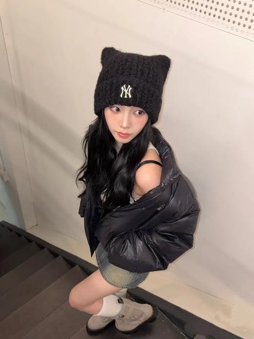 一店k ’▾‘ 𝙎𝙣𝙖𝙘𝙠 𝘾𝙖𝙩 🥨🧇被元气猫耳帽硬控！软软糯糯好可爱！非常显脸小！！25ss新款！KARINA同款秋冬保暖针织帽 商品图0