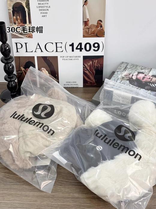 D121613内里加绒加厚护耳毛绒雷锋帽保暖帽毛球帽 商品图1