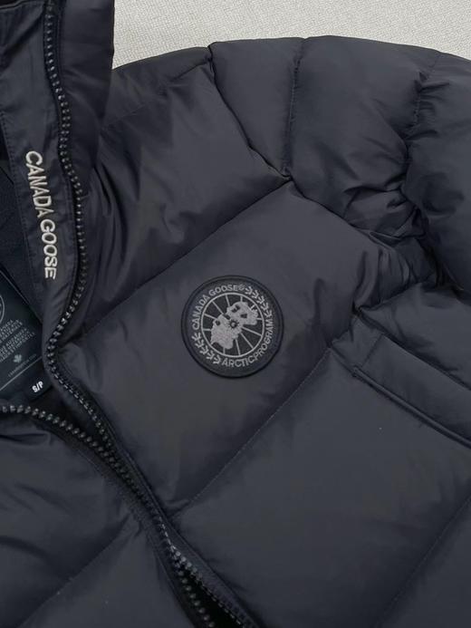 D121607冬季御寒保暖黑标情侣款连帽短款羽绒服 商品图6