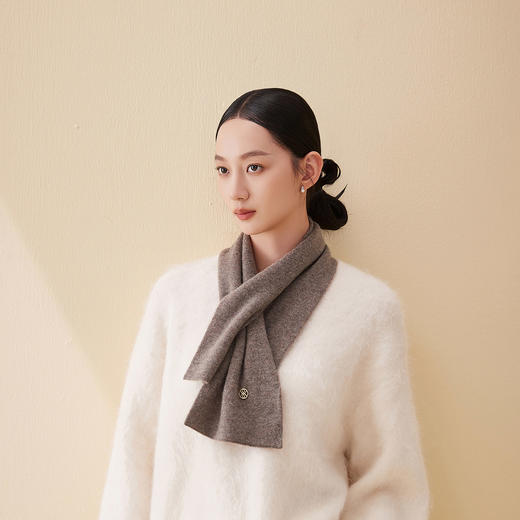 万事利“松韵”山羊绒小围巾 商品图5