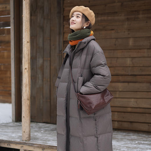 绽放/KSX017朵头层牛皮100%红棕斜挎包女式大容量2025时尚通勤 商品图2