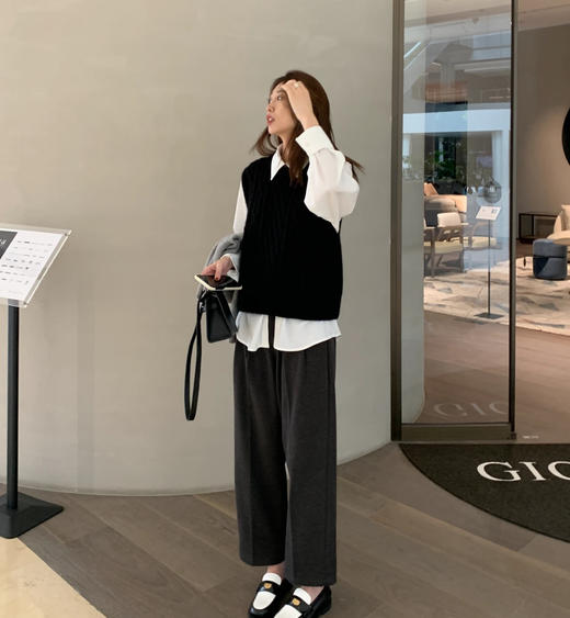 老米优品🎈秋冬叠搭bi备！《麻花针织马甲》复古风，超好搭！麻花纹理立体精致，宽松舒适版型~ 商品图6