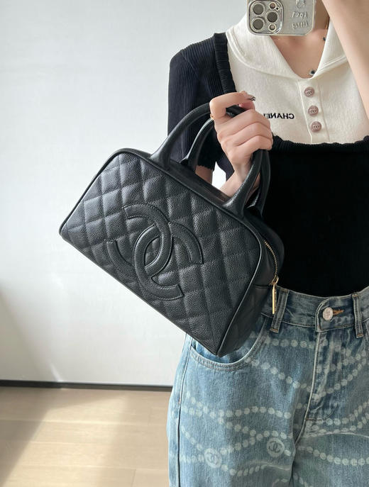 香奈儿 中古系列 手提保龄球鱼子酱黑色（LZ） 商品图4