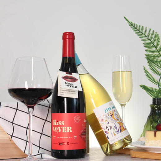 槿漫&杰森巴顿彩色套装（澳大利亚烈焰干红+西班牙鲸喜半甜白+智利莫斯卡托甜白） 商品图5