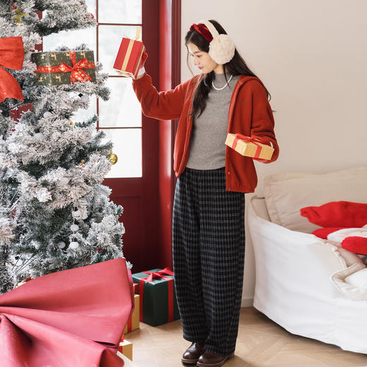 绽放818朵/连帽棉摇粒绒开襟长袖卫衣女松弛慵懒感休闲开衫外套 商品图2