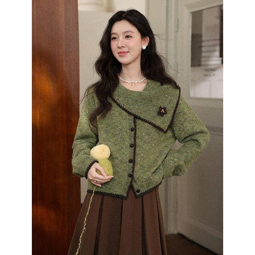 鹿向南【1220/20:00新品前1小时7折限量100件】复古绿毛衣 商品图2