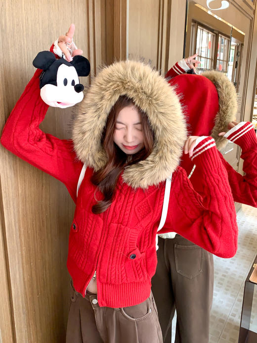 <曾小咸推荐>现货秒杀 ！微信超特价！韩系毛领连帽毛衣 日常279.99 立减120 秒杀159.99！！ 商品图13