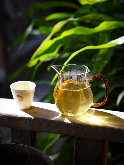 【1类桃子寨】2025年Ⅰ类桃子寨超大古树典型的鲜奶香 高 花香等最高的达20米；矮一点的有8米多，500克/箱 商品图4