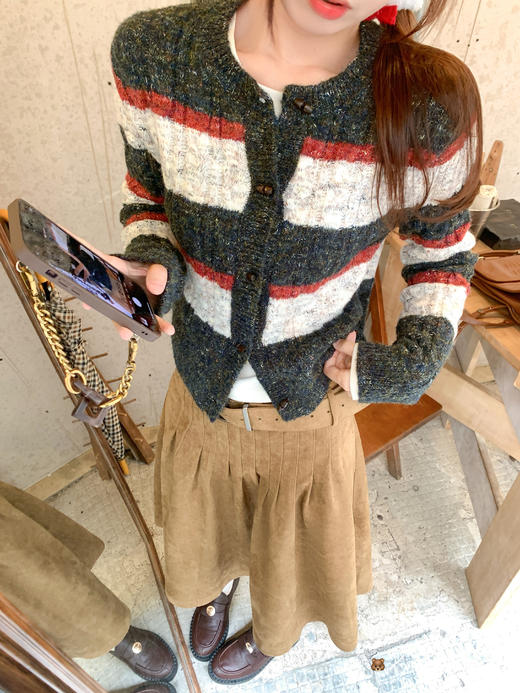 <曾小咸推荐>现货秒杀 ！微信超特价！条纹短款毛衣开衫 日常219.99 立减100 秒杀119.99！！ 商品图13